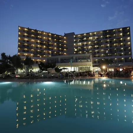 Hotel Amarynthos Resort 4*